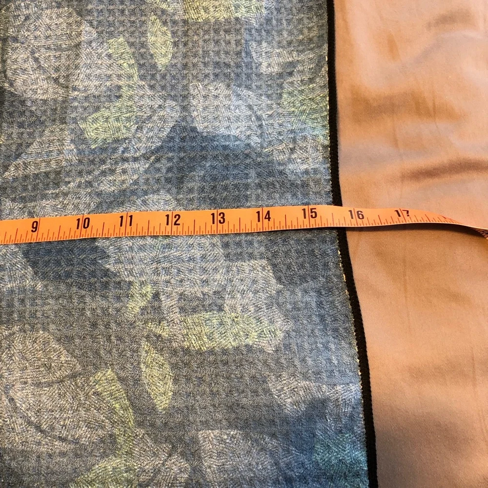 Blue Floral golf Towel pga tour new w/o tags